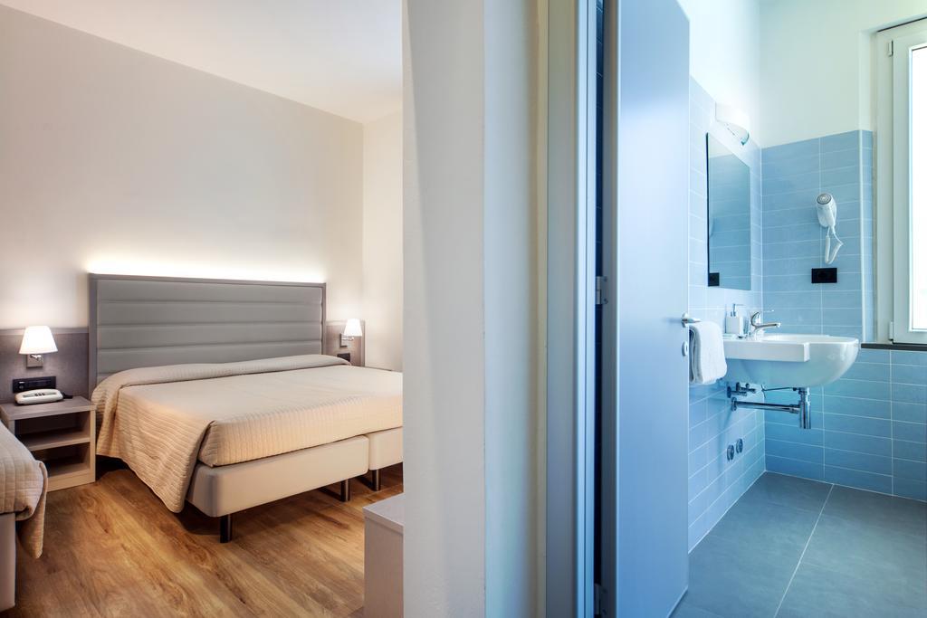 My Place Hotel Rimini Exterior photo